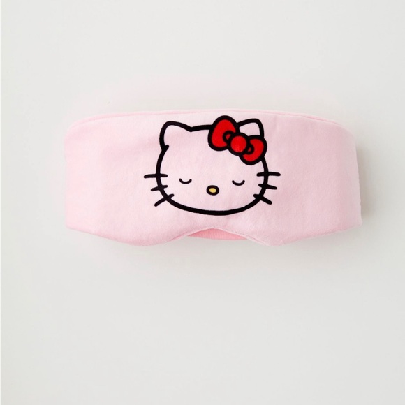 Hello Kitty Other - Hello Kitty Bluetooth eye mask.